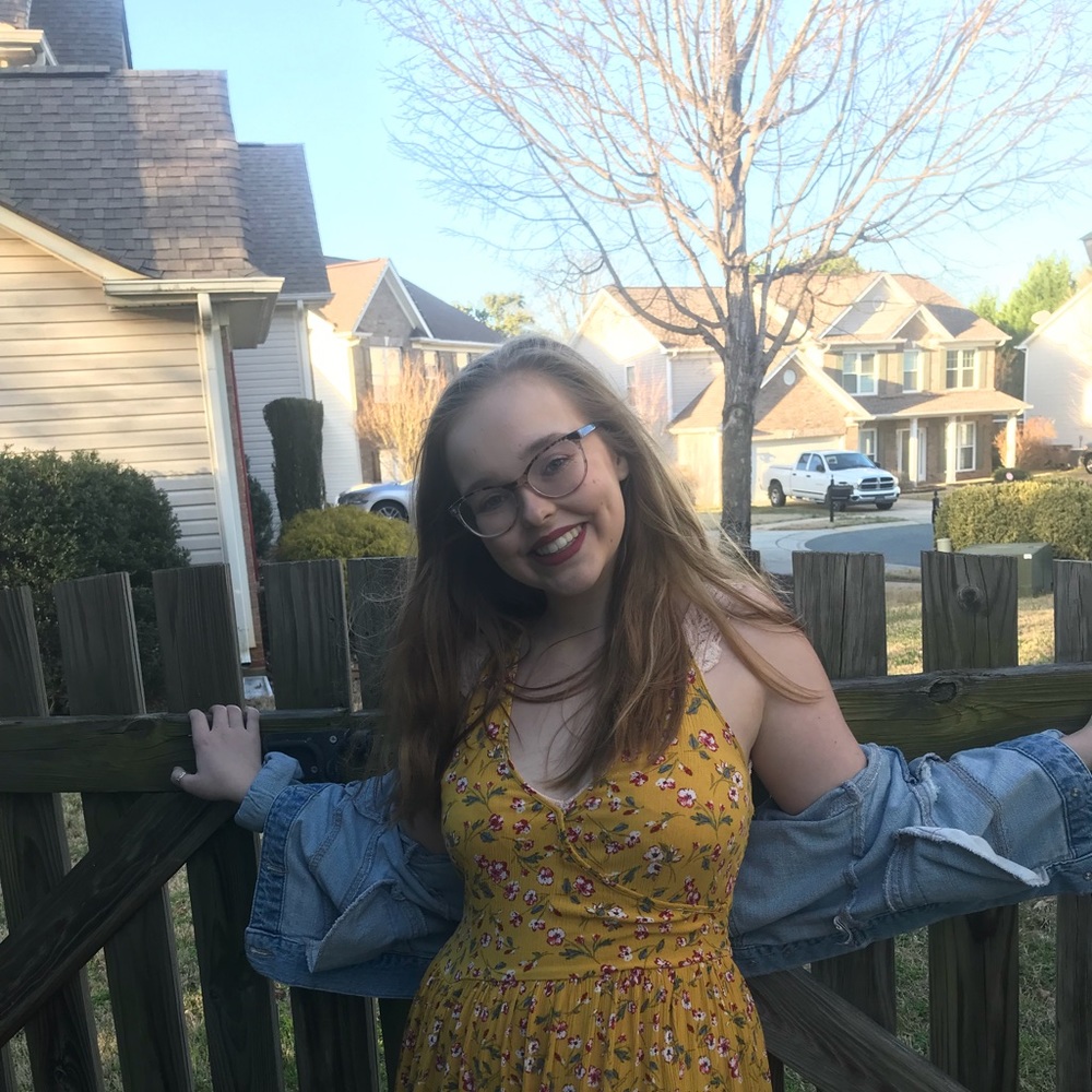 Meet your Posher, Savannah